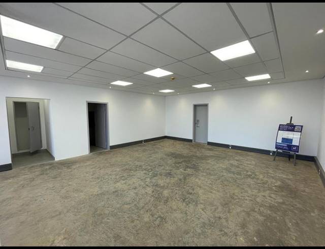 INDUSTRIAL PROPERTY TO RENT IN ECO PARK ESTATE